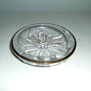 Vintage Studio Nova Clear Cut Lead Crystal Shallow Candy Dish Poinsettia Design